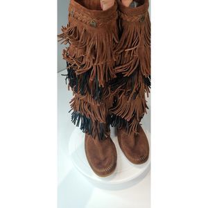 Vintage Minnetonka 7 Layer Suede Leather Fringe Tall Moccasin Boots 8